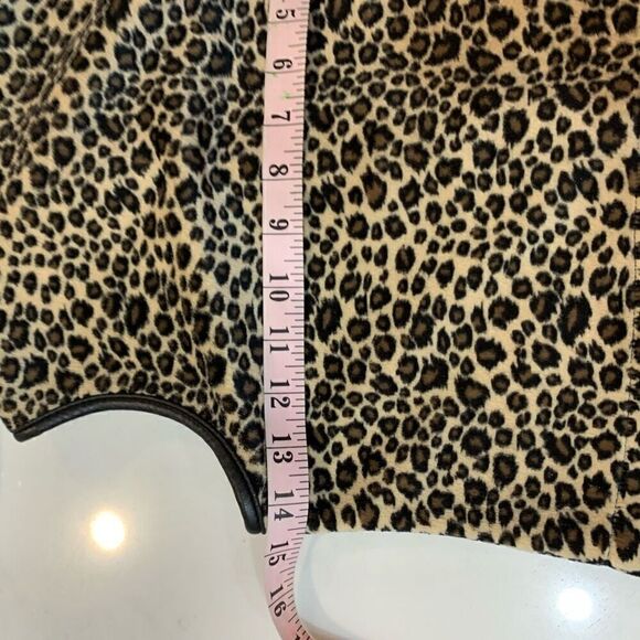 Leopard Vest Girl’s Black Trim Large (Junior) Zipper - Picture 6 of 6